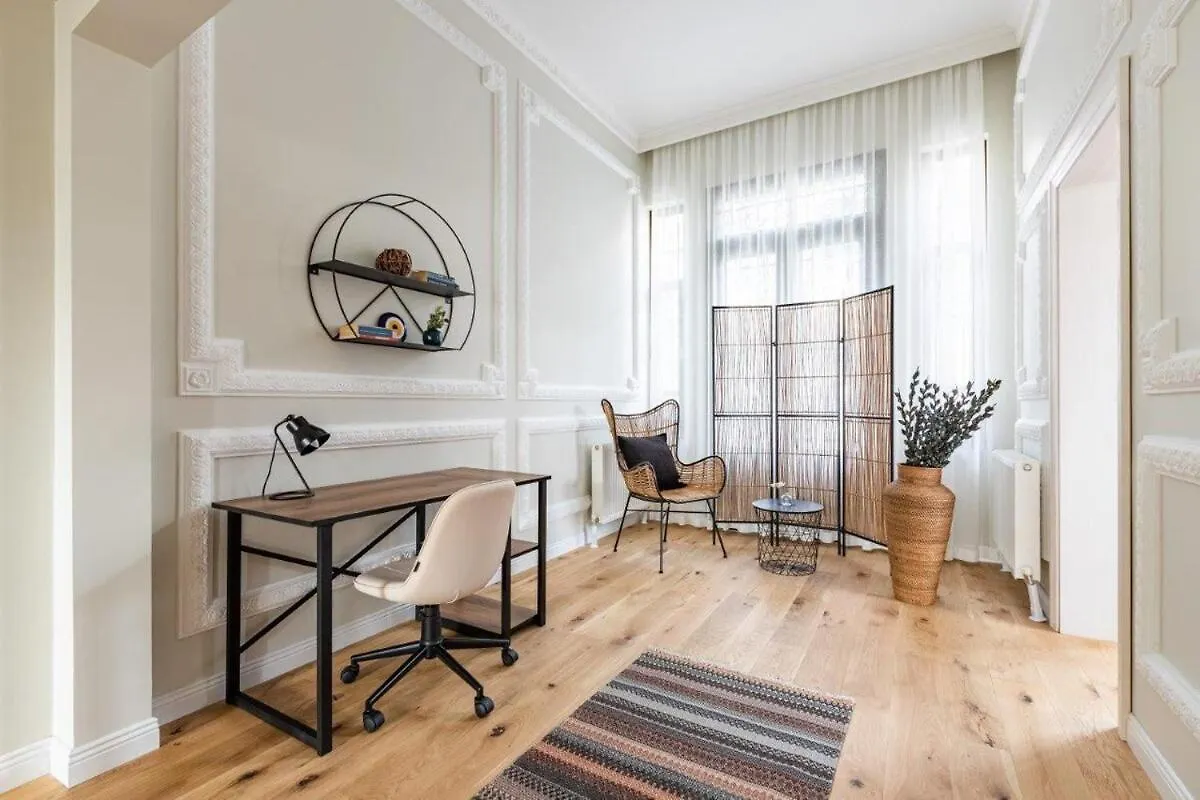 Bright Beautiful New Galata Port Balcony Gem! #260 Apartment Istanbul
