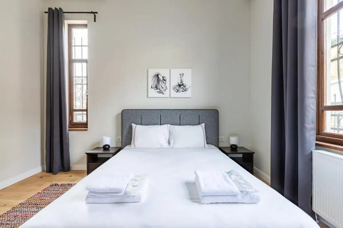 Appartamento Bright Beautiful New Galata Port Balcony Gem! #260 Provincia di Provincia di Istanbul