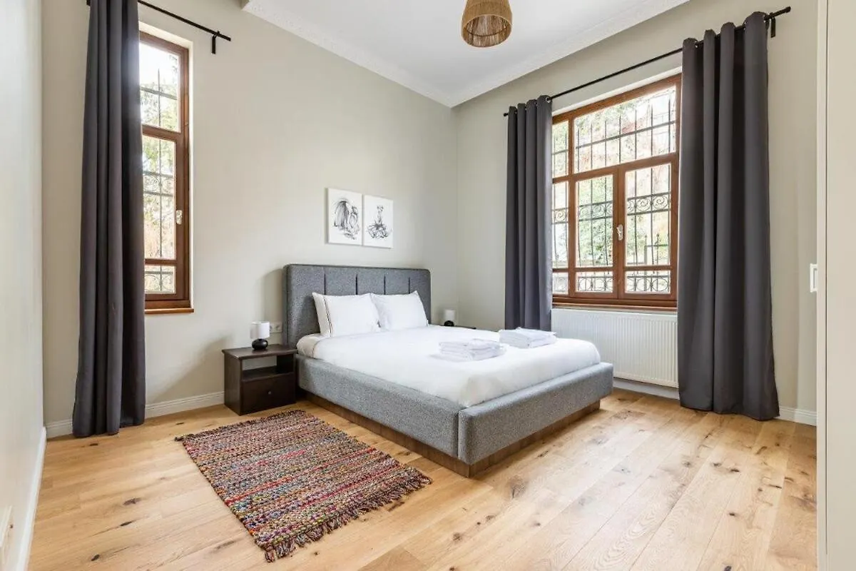 Appartamento Bright Beautiful New Galata Port Balcony Gem! #260 Provincia di Provincia di Istanbul